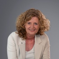 Monique Van Der Wel