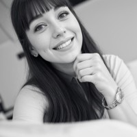 Christina Heil