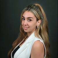 Lara Makhol