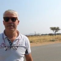FRANK DE BRUYCKER