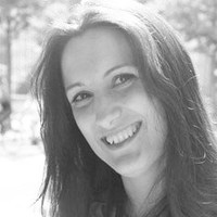 Nelly Correia