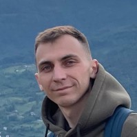 Vlad Kalinichenko