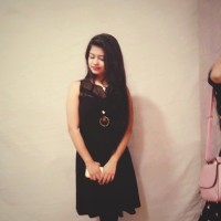 Khyati Buch