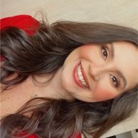 Raquel Comunale Assumpção