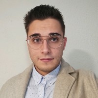 Iván Allué González