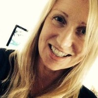 Lesley Gallagher