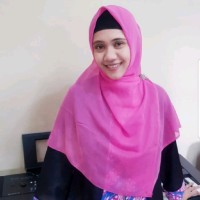 Utami Imanillah, S.Hum.