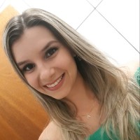 Aline Sprone