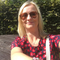 Linda Brook