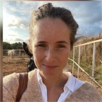 Joana Serret Ryan