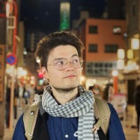 Max M.