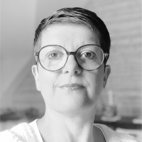 Valerie Hueber