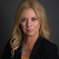 Traci Yates