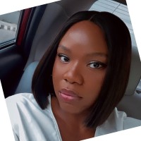 Zinat Bisiriyu