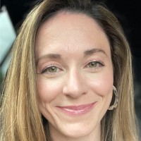 Lindsey Berg