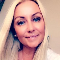 Lillian Iversen