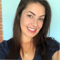 Adriely Morais