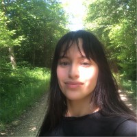 Yasmina B.
