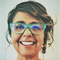 Renata Oliveira-Munro