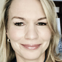Lisa Astley-Sparke