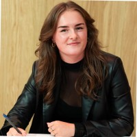 Sarah Van Gelder