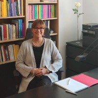 Franca Lazzeri