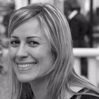 Emmanuelle Maes Queiroz