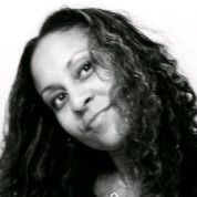 Katrina Leflore