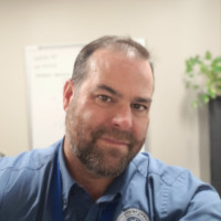 Dustin Holt, Mgis, Gisp