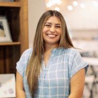 Lexi Flores