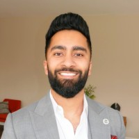 Arjav R. Shah 🇺🇸