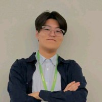 Evan Lee