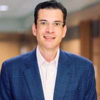 Professor Renato Fernandes