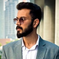 Wajahat Ali