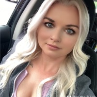 Suzy Simons