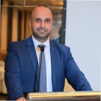 Elie Karam