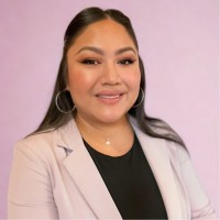 Yvonne Larioza