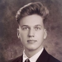 Máté Áron Pintér