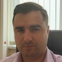 Станислав Титов