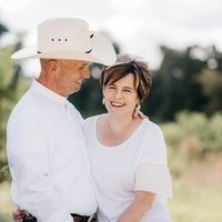 Rae-Leane Pogue