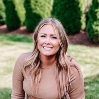 Leah Leonard