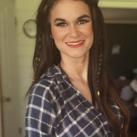 Gabrielle Hahn