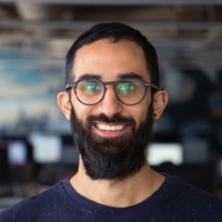 Arash Molavi