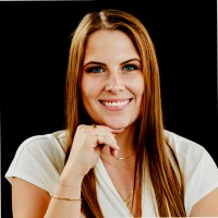 Torie Tezik