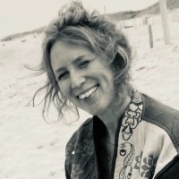 Cynthia Van Zwol