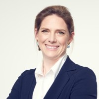 Dr. Annette-Louise Hirmer
