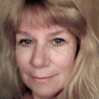 Connie Chasteen