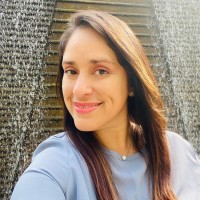 DRA. IRIS ESTHER SALINAS-RIVERA