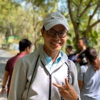 Ông Thầy Tinh Nghịch
