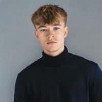 Ronan G.